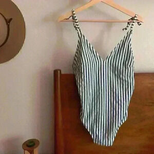 NWT Jessica Simpson Estilo Stripe Teal and White One Piece swimsuit blue Large